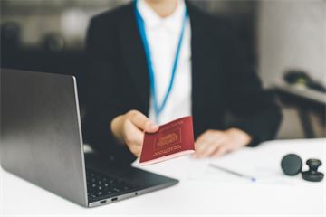 Webinar explores the complexities in handling immigration cases