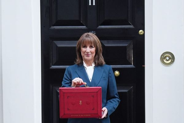 Budget 2025: Departments told to find extra £4.9bn in efficiencies