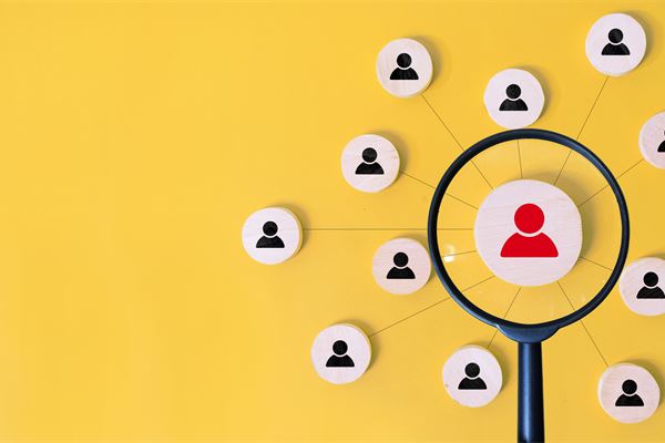 New leader, old story: How teams decide before you speak