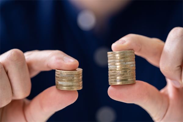Pay gap between civil service and NHS 'utterly absurd', says ex-senior civil servant and ICB chief