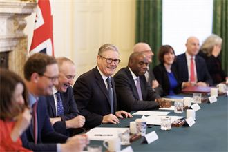 ‘Extraordinary’ – Starmer under fire over reported plans to oust cab sec Chris Wormald