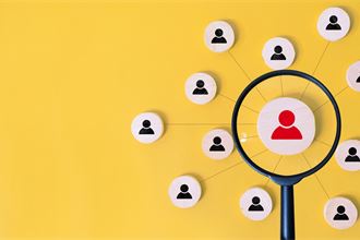 New leader, old story: How teams decide before you speak