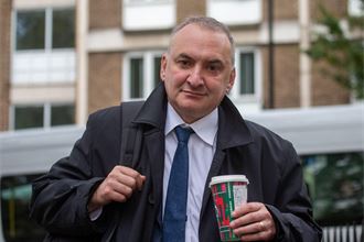Former cabinet secretary Sir Chris Wormald to become a peer