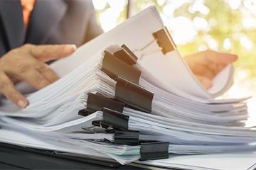 Why is contract management so difficult to get right in the public sector?