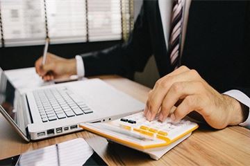 Becoming 'Commercial': Managing public sector expenditure