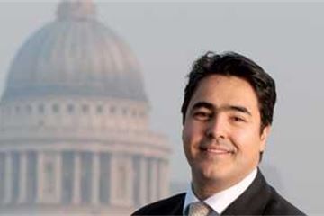 Short-term staff, long-term thinking