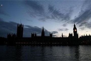 A snowy slow-motion train wreck