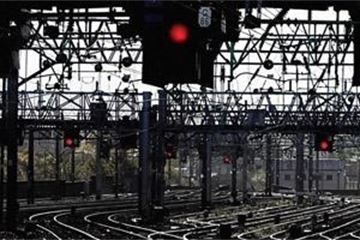 Reacting to the warning signals