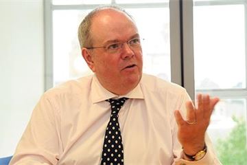 Weak civil service pay risks brain drain, warn top officials