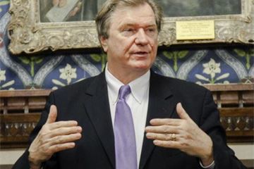 MPs call for compulsory training for ministers and fewer reshuffles