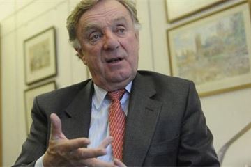 Committee chair slams FCO for ‘back of the fag packet’ sums