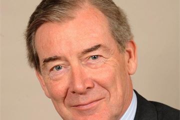 Acoba stonewalls as fate decided