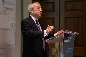 BIS officials to role-play gaining ministers’ trust