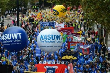Thousands joined national pay protest on Saturday