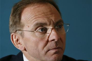 Manzoni waives his £100,000 drinks company salary