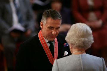 CEO of UKHO will retire next year