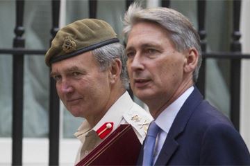 Defence chief urges “smarter” strategies to manage changing security environment