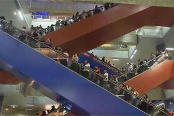 Arrivals, moves & departures