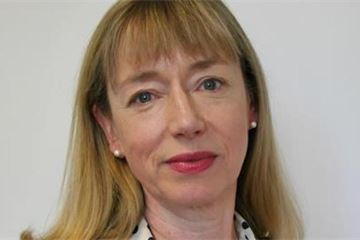 Nicola Sturgeon appoints Leslie Evans as new Scottish government permanent secretary