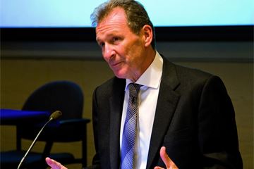 Gus O’Donnell calls for an end to “stupid” fast stream rotation rule