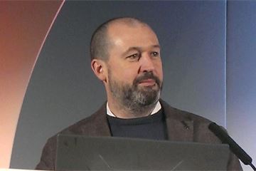 Still a way to go on digital-by-default, says GDS boss Mike Bracken