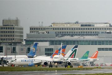 Heathrow decision delayed in sign of Brexit gridlock