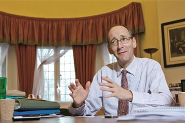 Senior Tory urges Treasury to reveal how policies will impact low-paid