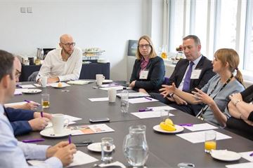 How can cloud technology change the way government works?