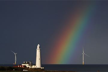 Met Office tables deal to close its 10% gender pay gap by 2020