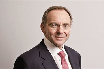 Manzoni puts relocating civil servants at heart of transformation strategy