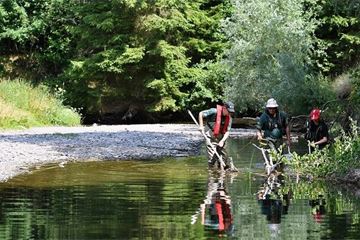 Unions issue pay warning to Environment Agency