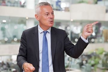 DfE must do better on statistics says perm sec after watchdog's warning