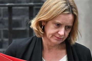 DWP ‘not ready’ for new Universal Credit powers, say MPs