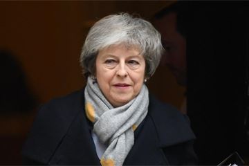 MPs overwhelmingly reject government's Brexit deal