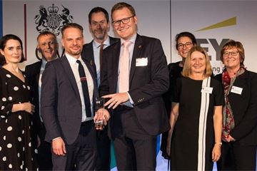 How will government rescue Thomas Cook holidaymakers? The 2017 repatriation of Monarch Airline passengers shows the way