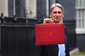 Treasury claim of Brexit deal dividend 'not credible'