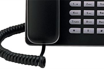 HMRC shuts down 1,000 phone scams