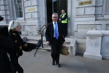 Government ditches non-disclosure agreements for Brexit preparations