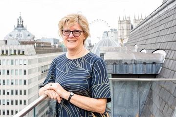 Chief medical officer slams Rees-Mogg's 'unacceptable' comments about no-deal medicines adviser