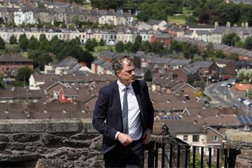 Civil service to keep running NI until January