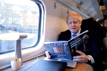 Whitehall row ‘stalling government promise’ to slash rail fares