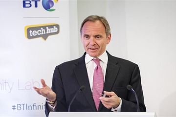 ‘Every day you do extraordinary things’: John Manzoni sends parting message to colleagues
