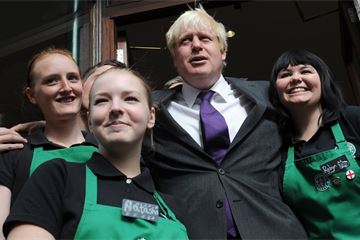 Disadvantaged workers being ‘failed’ by apprenticeships system, government advisers warn