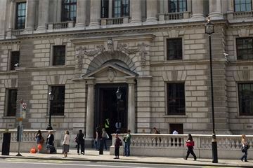 HMRC signs £2m deal to connect 27 offices with wide-area network