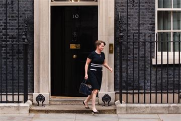 Government accused of breaking civil service rules on Harding appointment