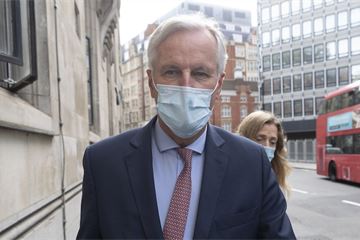 PM says it's 'time to get ready' for no-deal Brexit ahead of talks with EU