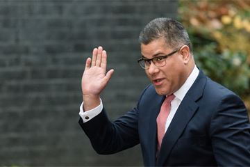 Unions raise 'extreme concern' about social distancing at BEIS HQ