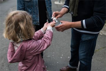 DfE has not tried to revise contract with free school meals voucher provider, perm sec says