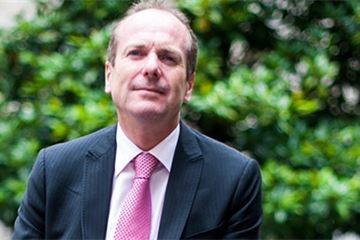 Top commercial official ‘worked for civil service and Greensill at same time’