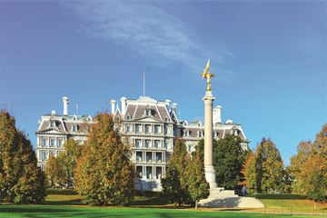 How America got its civil service of appointees